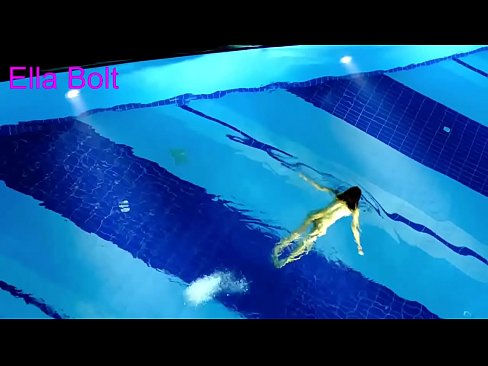 ❤️ No puc parar de mirar-la, jove rossa presa nedant nua a la piscina del complex ELLA BOLT ❤❌ Porno rus al ca.freepornhdonlinegay.ru